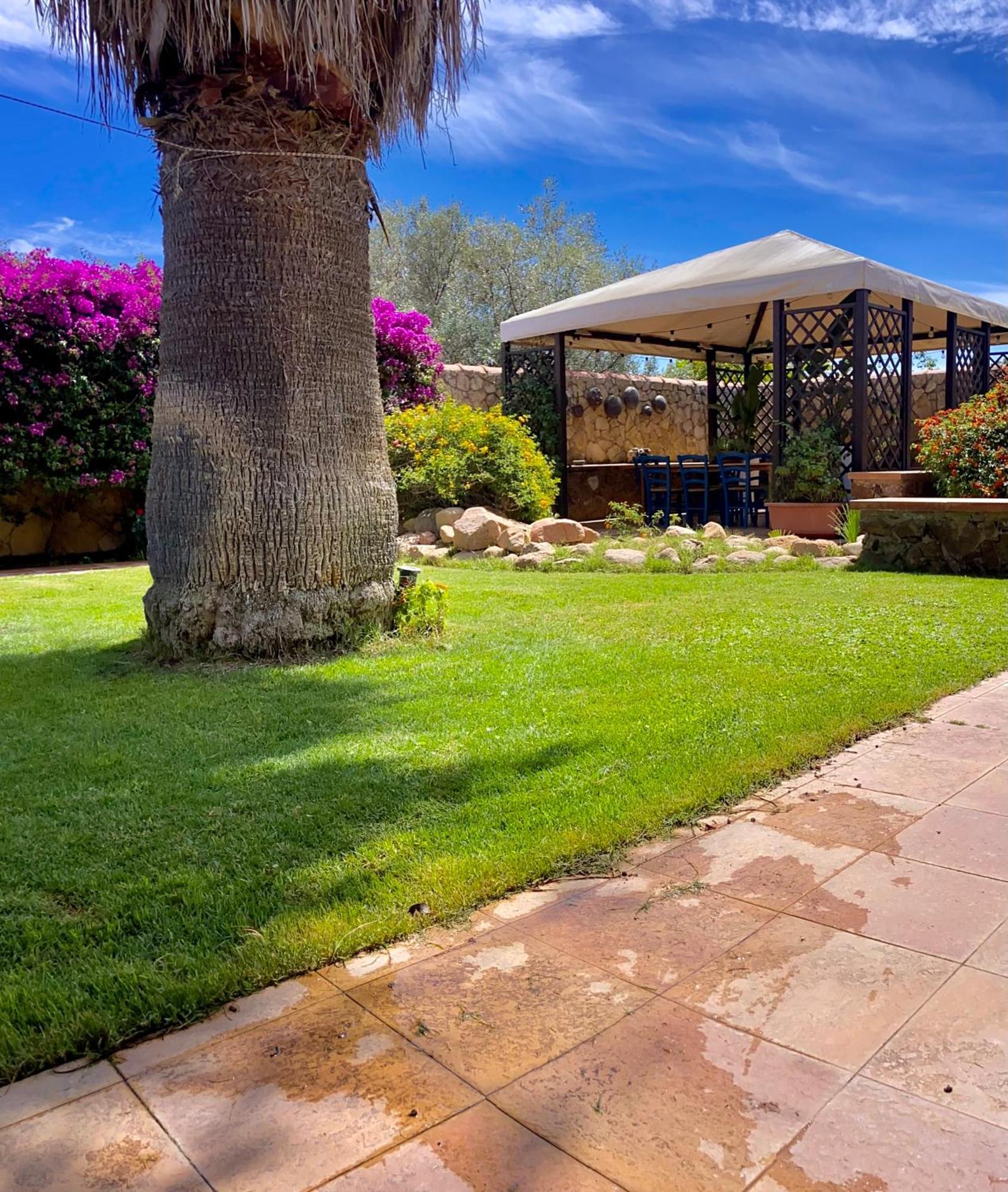 Villa Sunlight Sardegna 캐피타나 외부 사진